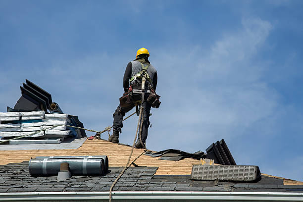 Professional Gutter Installation technician working in Cherokee, NC